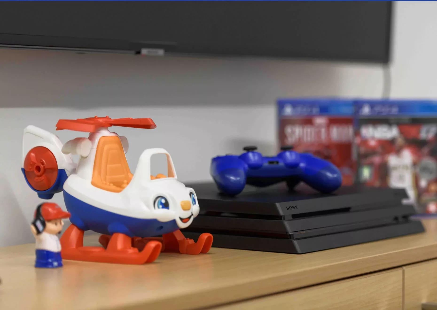 Playstation and toys in Gentle Dental's children friendly room
